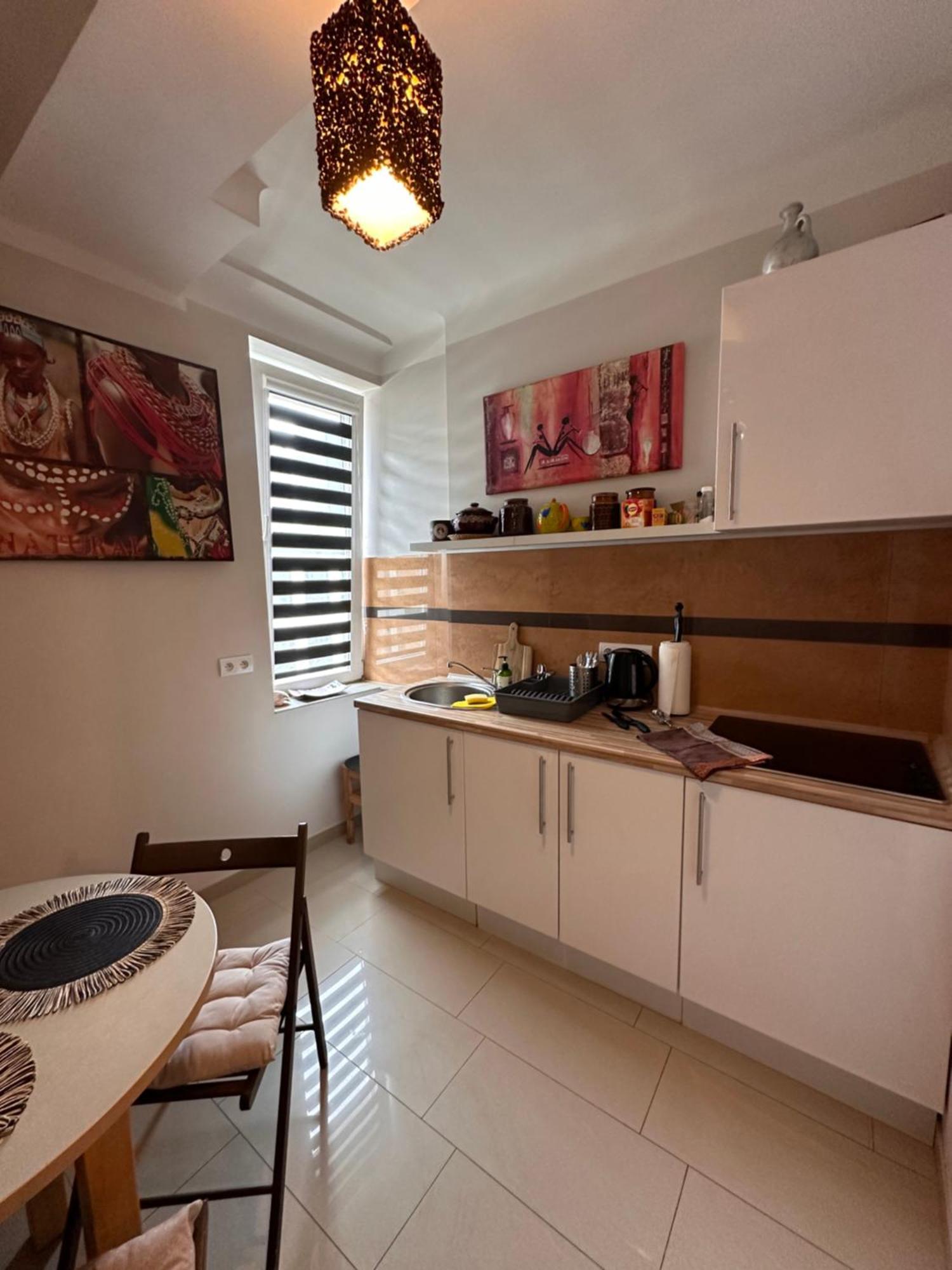 Africa Apartment Warsawa Bagian luar foto