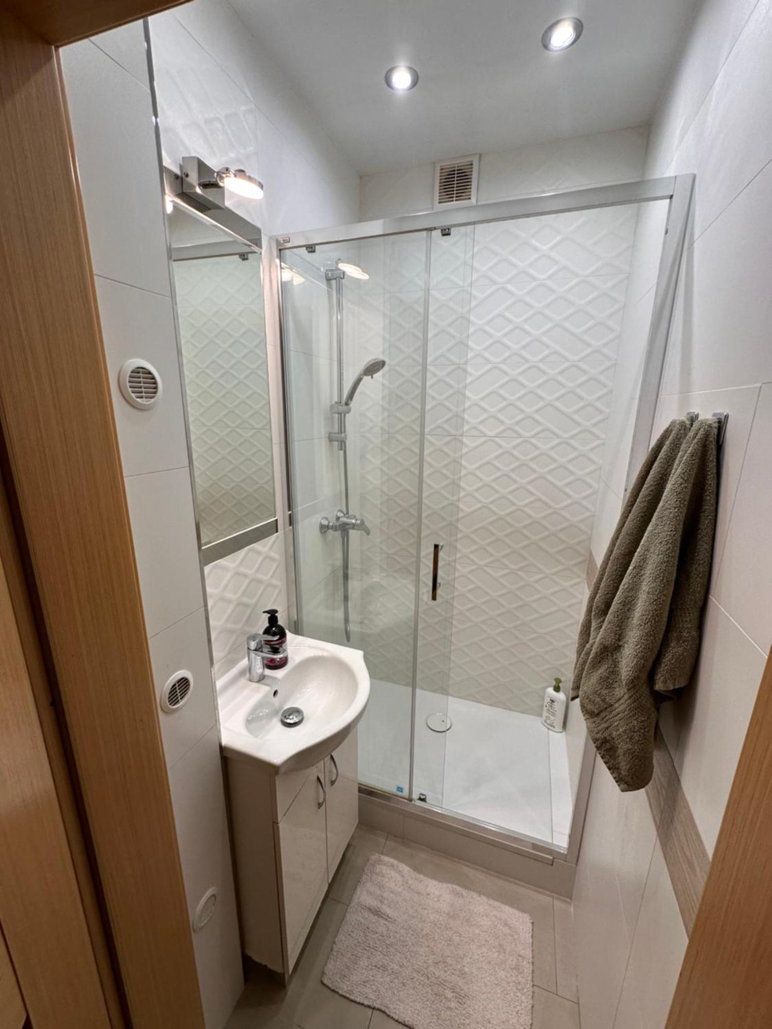 Africa Apartment Warsawa Bagian luar foto