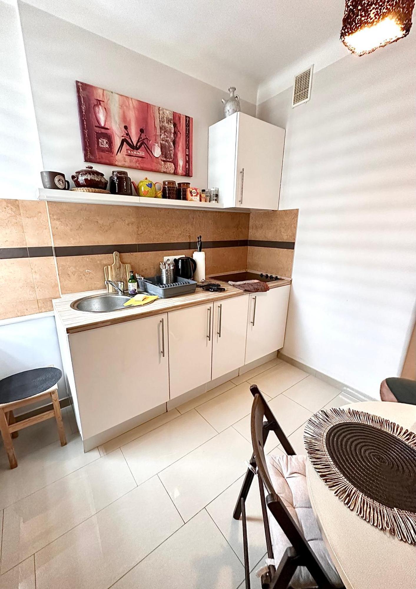 Africa Apartment Warsawa Bagian luar foto