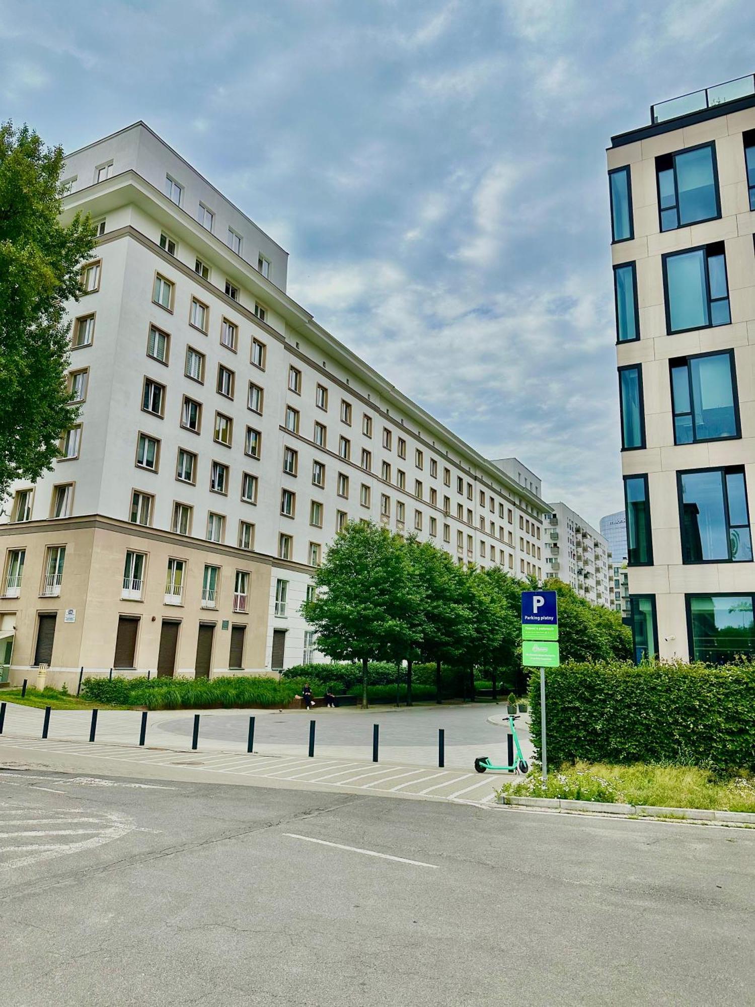 Africa Apartment Warsawa Bagian luar foto